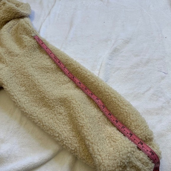 ASOS Desing womens‎ beige cream teddy fleece snap front jacket Sz 6 - Picture 9 of 11